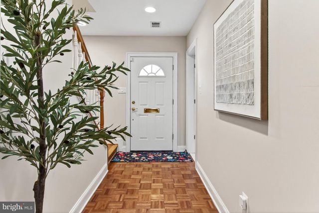 1955 KIRBY RD, Mclean, VA 22101