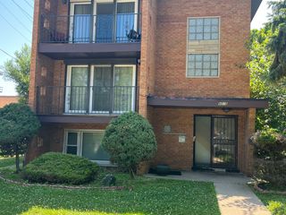 9515 S Michigan Avenue 2, Chicago, IL 60628