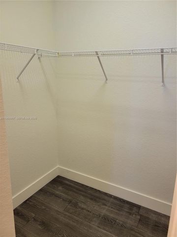 2851 W Prospect Rd 405, Tamarac, FL 33309