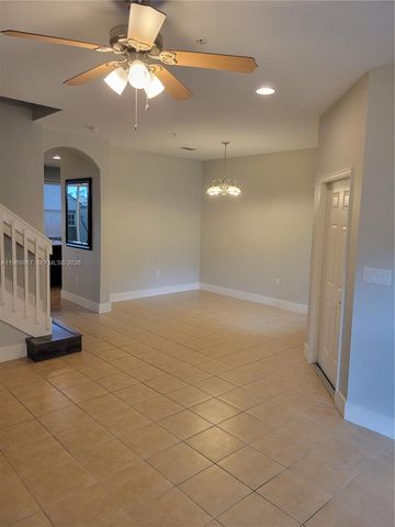 2851 W Prospect Rd 405, Tamarac, FL 33309