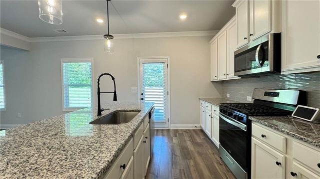 2920 Westgate Park Drive, Loganville, GA 30052