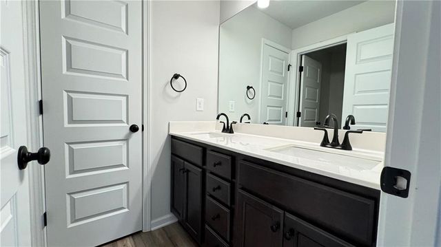 2920 Westgate Park Drive, Loganville, GA 30052