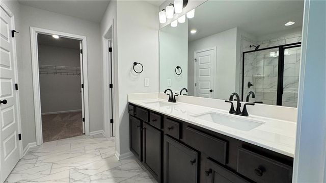 2920 Westgate Park Drive, Loganville, GA 30052