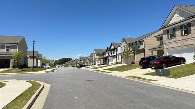 2920 Westgate Park Drive, Loganville, GA 30052