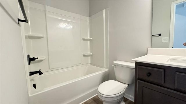 2920 Westgate Park Drive, Loganville, GA 30052