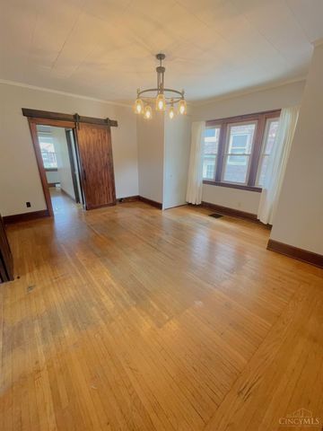 3520 St Martins Place, Cheviot, OH 45211