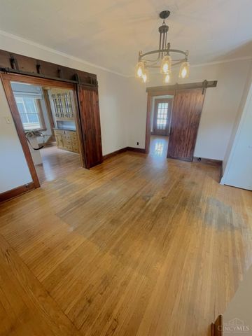 3520 St Martins Place, Cheviot, OH 45211