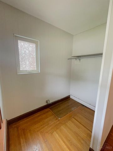 3520 St Martins Place, Cheviot, OH 45211