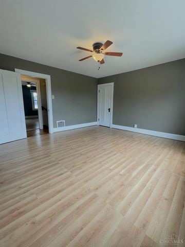 3520 St Martins Place, Cheviot, OH 45211