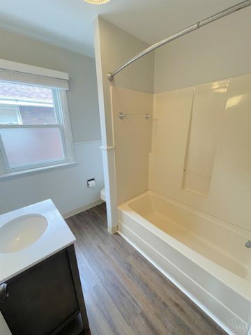 3520 St Martins Place, Cheviot, OH 45211