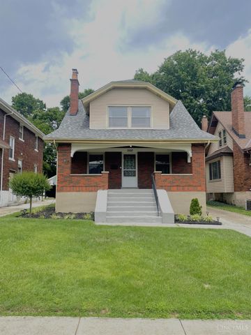3520 St Martins Place, Cheviot, OH 45211