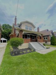 3520 St Martins Place, Cheviot, OH 45211