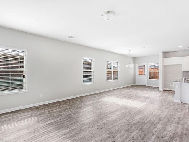 18434 Stevie Ray DR, Round Rock, TX 78664