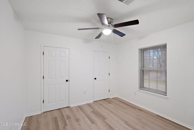 18 Begonia Court, Jackson, MS 39206