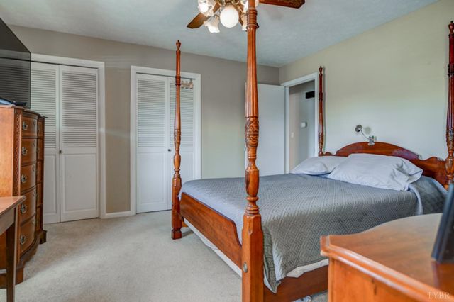 211 Robin Drive, Lynchburg, VA 24502