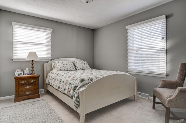 211 Robin Drive, Lynchburg, VA 24502