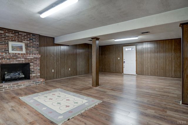 211 Robin Drive, Lynchburg, VA 24502