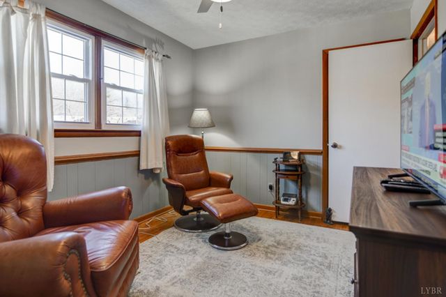 211 Robin Drive, Lynchburg, VA 24502