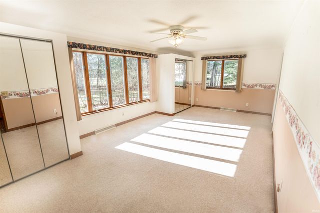 5020 S Woodland Drive E, North Judson, IN 46366