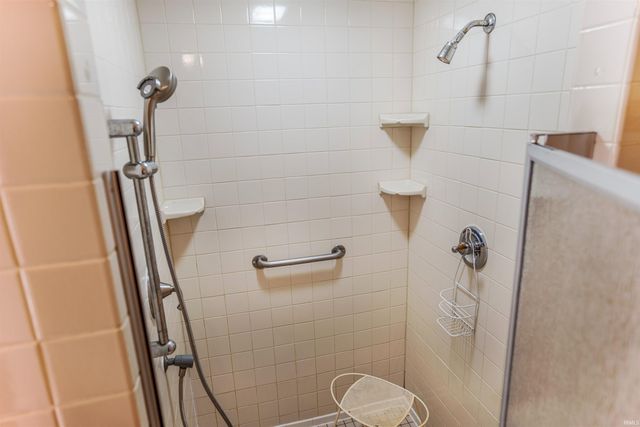 5020 S Woodland Drive E, North Judson, IN 46366