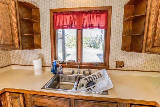 5020 S Woodland Drive E, North Judson, IN 46366