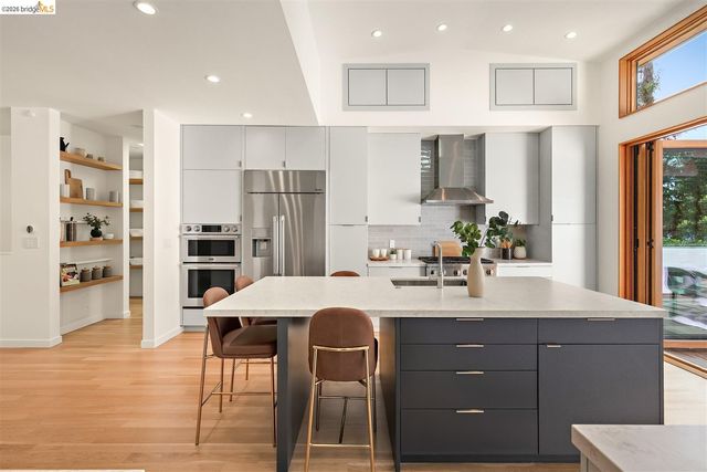 2241 Glen Ave, Berkeley, CA 94709
