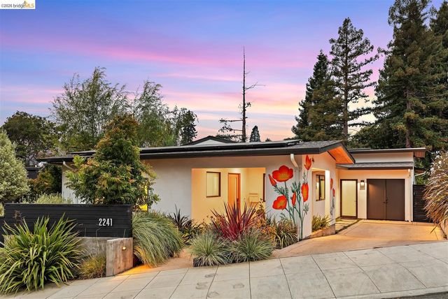 2241 Glen Ave, Berkeley, CA 94709