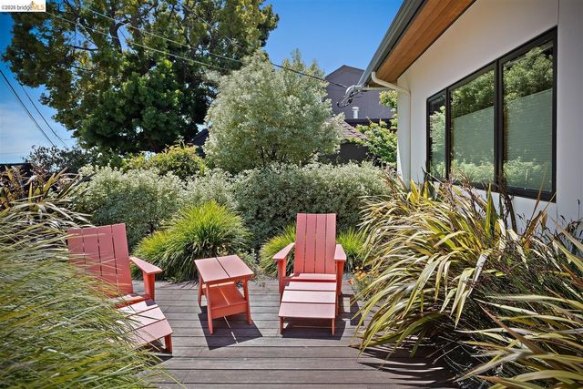 2241 Glen Ave, Berkeley, CA 94709