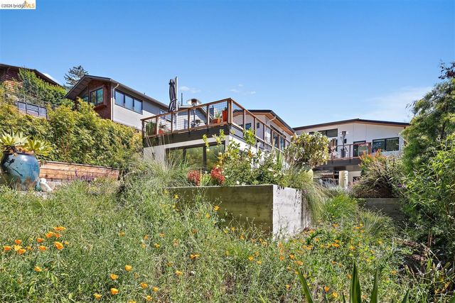 2241 Glen Ave, Berkeley, CA 94709