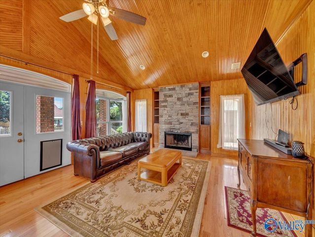 228 Pin Oak Drive, Madison, AL 35758