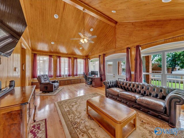 228 Pin Oak Drive, Madison, AL 35758