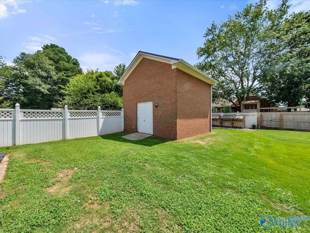 228 Pin Oak Drive, Madison, AL 35758