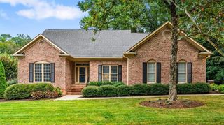 6 Round Tree Court, Greensboro, NC 27410