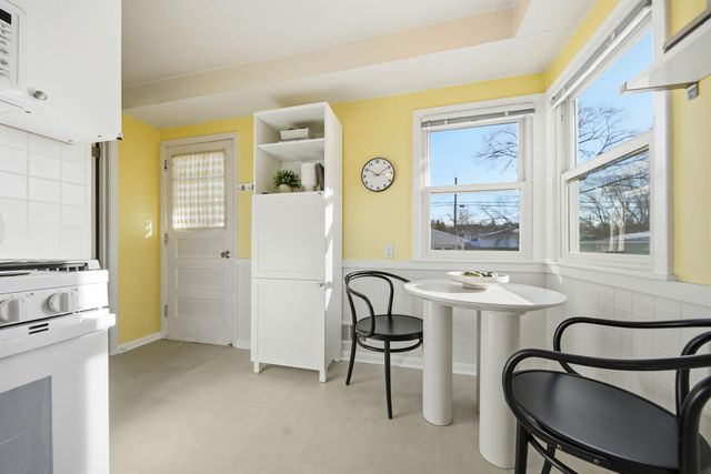 1641 Pennsylvania Avenue S, Saint Louis Park, MN 55426