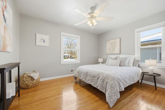 1641 Pennsylvania Avenue S, Saint Louis Park, MN 55426