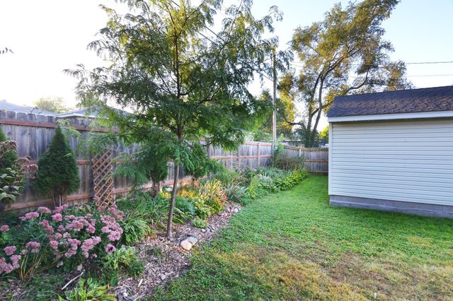 1641 Pennsylvania Avenue S, Saint Louis Park, MN 55426