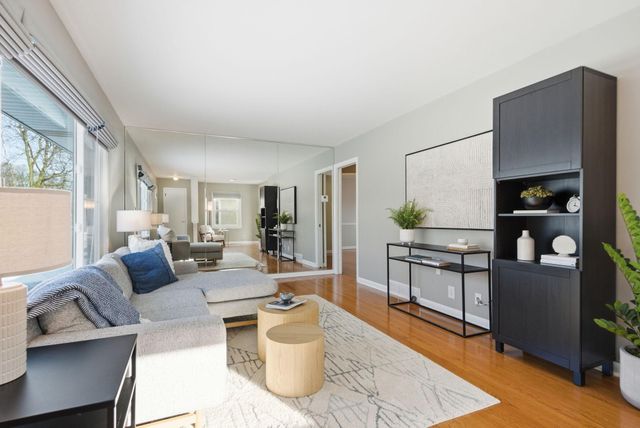 1641 Pennsylvania Avenue S, Saint Louis Park, MN 55426