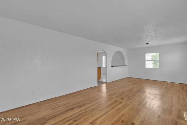 3304 TYLER Avenue, El Paso, TX 79930