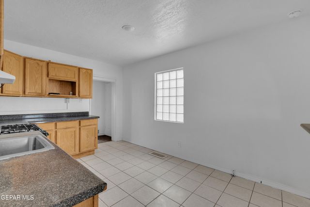 3304 TYLER Avenue, El Paso, TX 79930