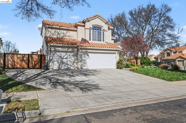925 Outrigger Cir, Brentwood, CA 94513