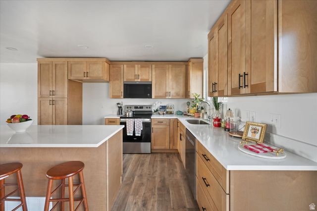 833 N STARCREST DR, Salt Lake City, UT 84116