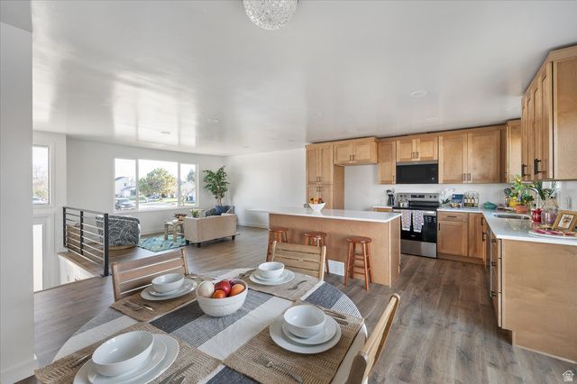 833 N STARCREST DR, Salt Lake City, UT 84116