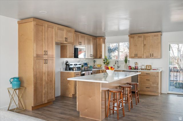 833 N STARCREST DR, Salt Lake City, UT 84116