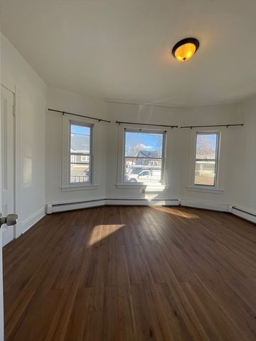 304 Cumberland 2, Lowell, MA 01854