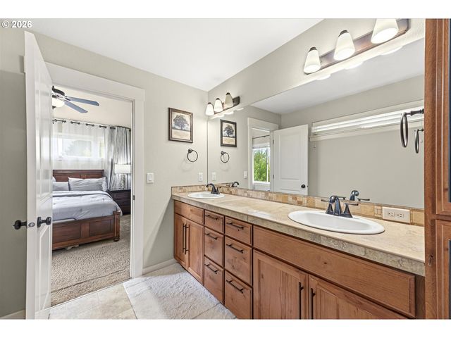 12603 JOSEPH Way, Oregon City, OR 97045