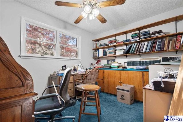 3903 Lake Oakdale Dr, Florence, SC 29501