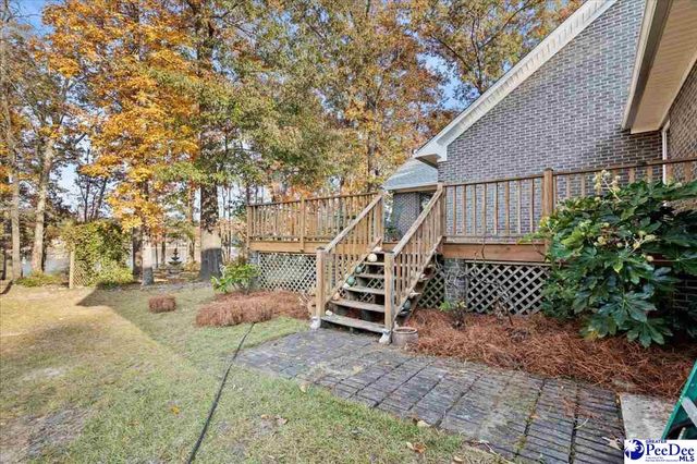 3903 Lake Oakdale Dr, Florence, SC 29501