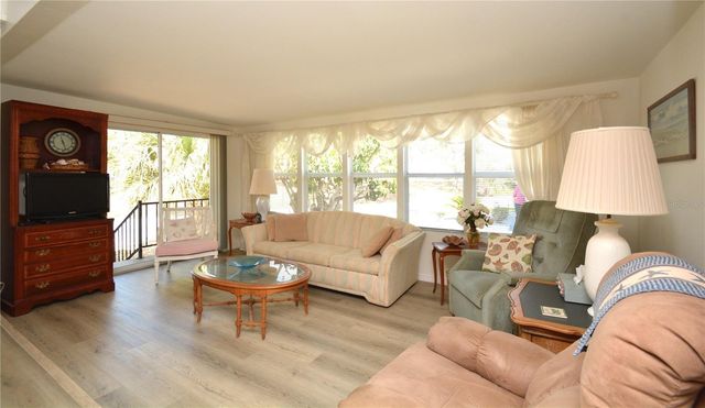 785 N GREEN CIRCLE, Venice, FL 34285