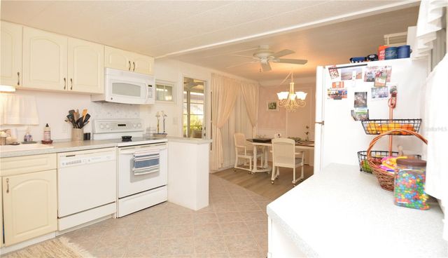 785 N GREEN CIRCLE, Venice, FL 34285