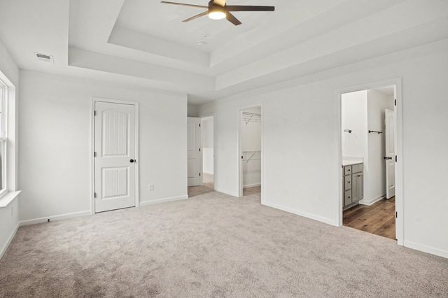 225 Hannah Lee Hill Rd, La Vergne, TN 37086